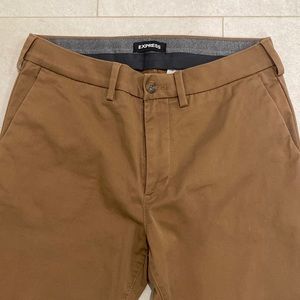 Express Chinos